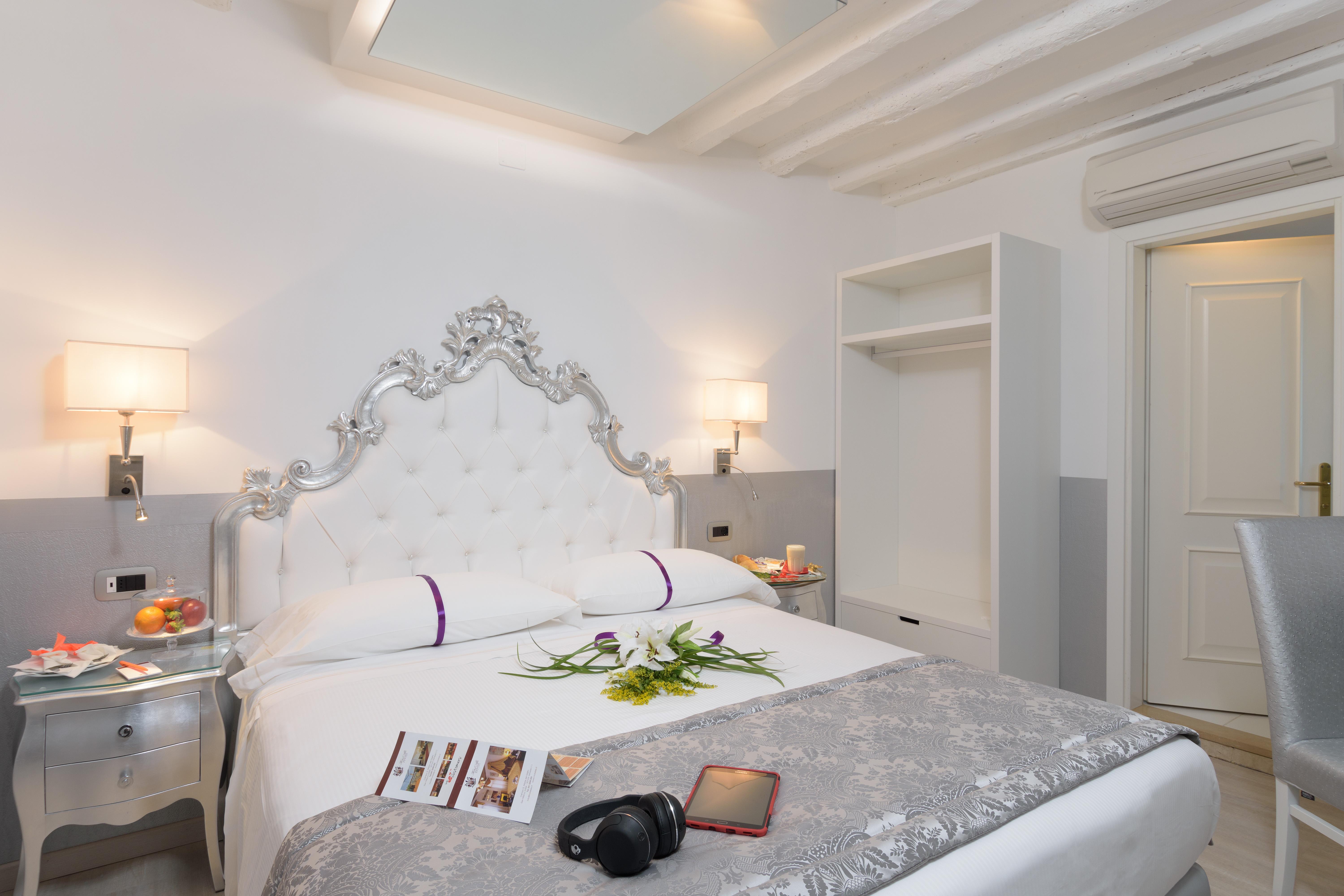 Unahotels Ala Venezia-adults 16 Hotel 3*